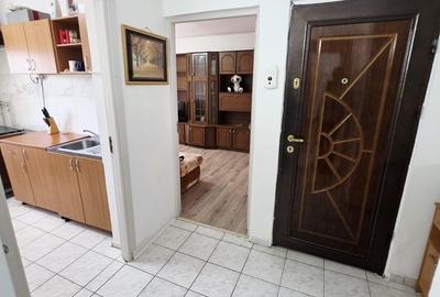 Apartament cu 2 camere decomandat în Mărășești - 2