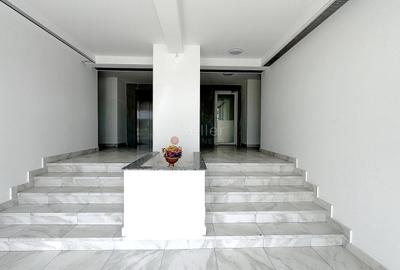 Apartament cu 2 camere decomandat, mobilat în Tractorul - 12