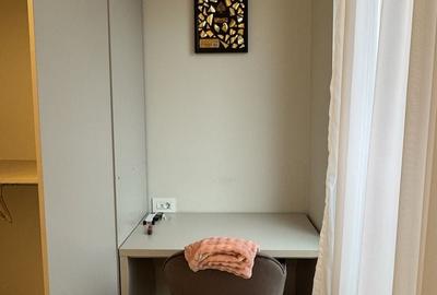 Apartament cu 3 camere semidecomandat în Central