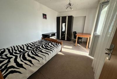 Apartament cu 2 camere decomandat în Bd. Independenței