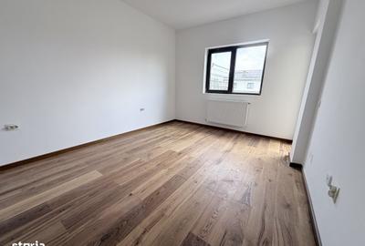 Casă cu 4 camere în Central - 18