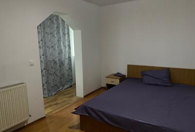 Garsonieră decomandată în Republicii