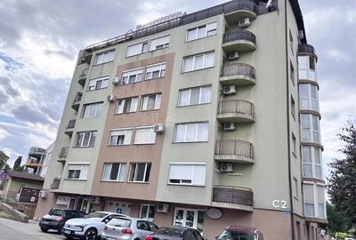 Apartament cu 2 camere decomandat în Nufărul