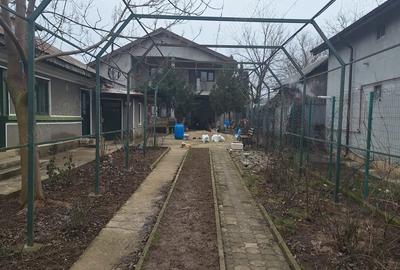 Casă în Bălteni - 5