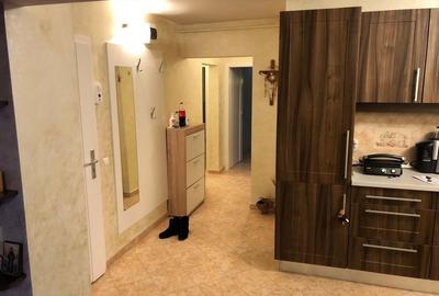 Apartament cu 3 camere decomandat în Central - 7