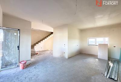 Casă cu 4 camere cu Teren 316 Mp în Săcălaz - 2