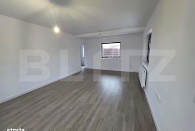 Casă cu 4 camere cu Teren 400 Mp în Răzvad - 11