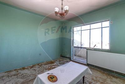 Apartament 2 camere/ 2 balcoane/de renovat-  zona Tractorul! - 20