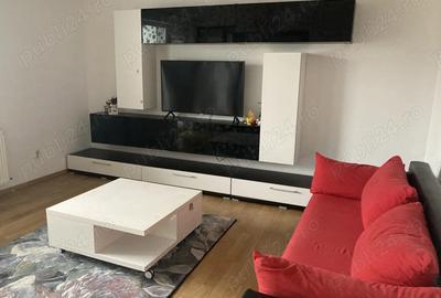 Inchiriez apartament 3 camere - 4