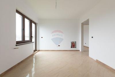Casa / Vila cu 5 camere de vanzare, strada George Enescu, zona Tache - 16
