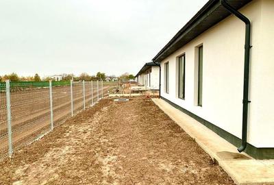 Casă cu 4 camere cu Teren 337 Mp în Tunari