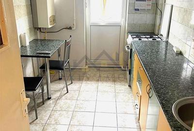 Apartament cu 3 camere semidecomandat în Lacu - 8