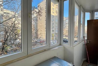 Spatiu Birouri Bulevardul Unirii 4 Camere 100 Mp Bloc 1990 15 Min Metrou - 8