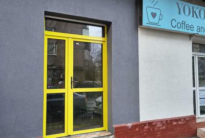 Spațiu comercial, în Uverturii - 8