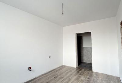 Casă cu 3 camere cu Canalizare în Moșnița Nouă - 4