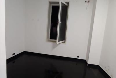 Zona Eminescu Dacia S+P+1+M  290 mp utili zona de birouri - 15