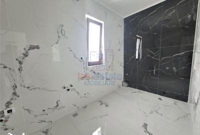 Casă cu 4 camere cu Teren 260 Mp în Podu Roș - 6