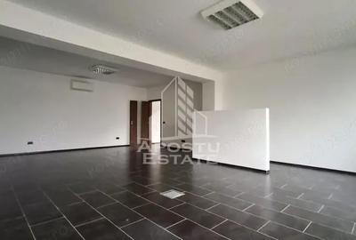 Spațiu comercial, de 160 mp, în Subcetate - 16