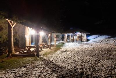 Pensiune de lux de vanzare in inima padurii langa Sibiu - 41