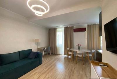 Garsonieră decomandată în Central - 2