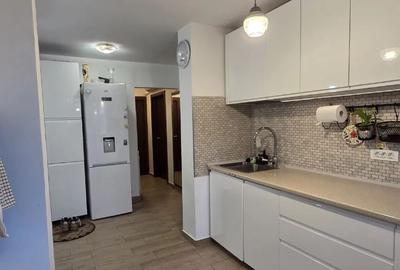 Apartament cu 3 camere decomandat, mobilat în Rahova