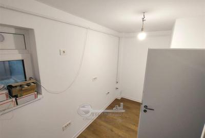 Apartament cu 3 camere decomandat în Galata - 3