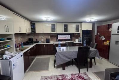 Casă cu 7 camere cu Teren 400 Mp în Central - 6