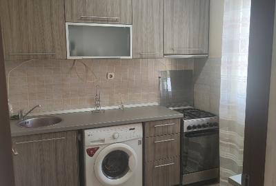 Proprietar  vând apartament 2 camere - 4