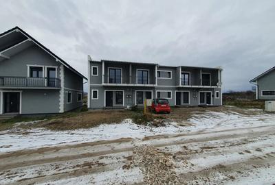 [Proprietar] Apartament semidecomandat 43mp(parter+etaj) si curte 67mp - 1