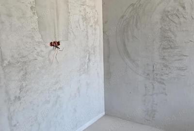 Apartament cu 3 camere semidecomandat în Petros - 2