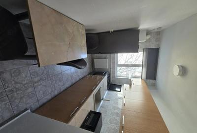 Apartament cu 2 camere semidecomandat în Central - 1