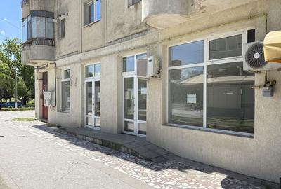 Spațiu comercial, de 80 mp, în Central - 7