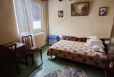 Apartament cu 2 camere circular, mobilat în Titan - 2