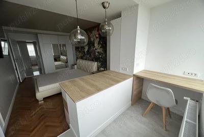 Apartament cu 3 camere semidecomandat în Semicentral - 1