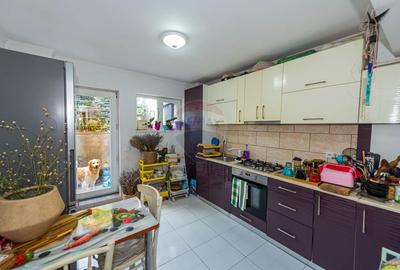 Apartament 3 camere, decomandat, de vanzare, 100mp curte proprie - 26