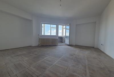 Apartament cu 2 camere decomandat în Central - 2