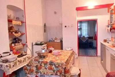 Casă cu 3 camere cu Canalizare în Satchinez - 7