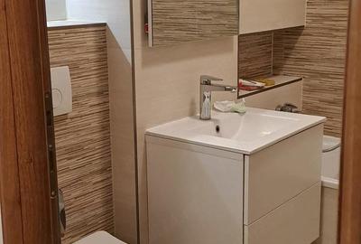 Apartament cu 3 camere decomandat în Central - 2