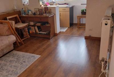 Apartament cu 2 camere decomandat în Obor - 3