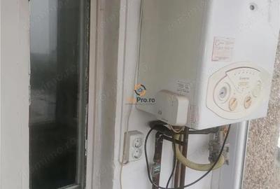 Apartament cu 3 camere decomandat în Lipovei