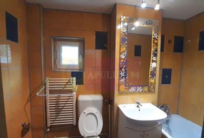 Garsoniera Pia?a Muncii - Aproape de Metrou - 14