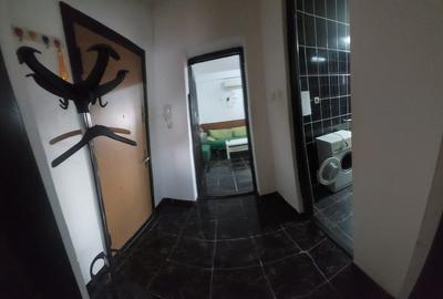 Garsonieră decomandată în Girocului - 3