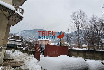 Casă cu 8 camere cu Teren 863 Mp în Meteș - 18