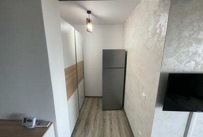 Garsonieră semidecomandată, mobilată în Roșu - 5