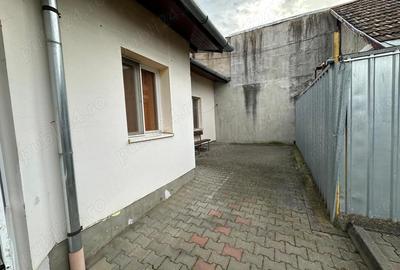 C 1521 De vanzare casa singur in curte in Tg Mure? - 7 Noiembrie - 6