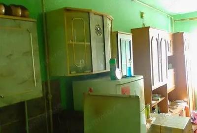 Garsonieră decomandată în Mureșeni - 1