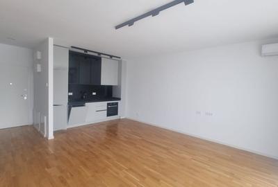 Apartament cu 4 camere decomandat în Băneasa - 3