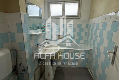 Apartament cu 3 camere semidecomandat în Govândari - 5