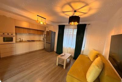 Casă cu 3 camere cu Teren 324 Mp în Central - 1