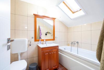 Casă individuală cu 4 camere cu Canalizare în Nojorid - 10